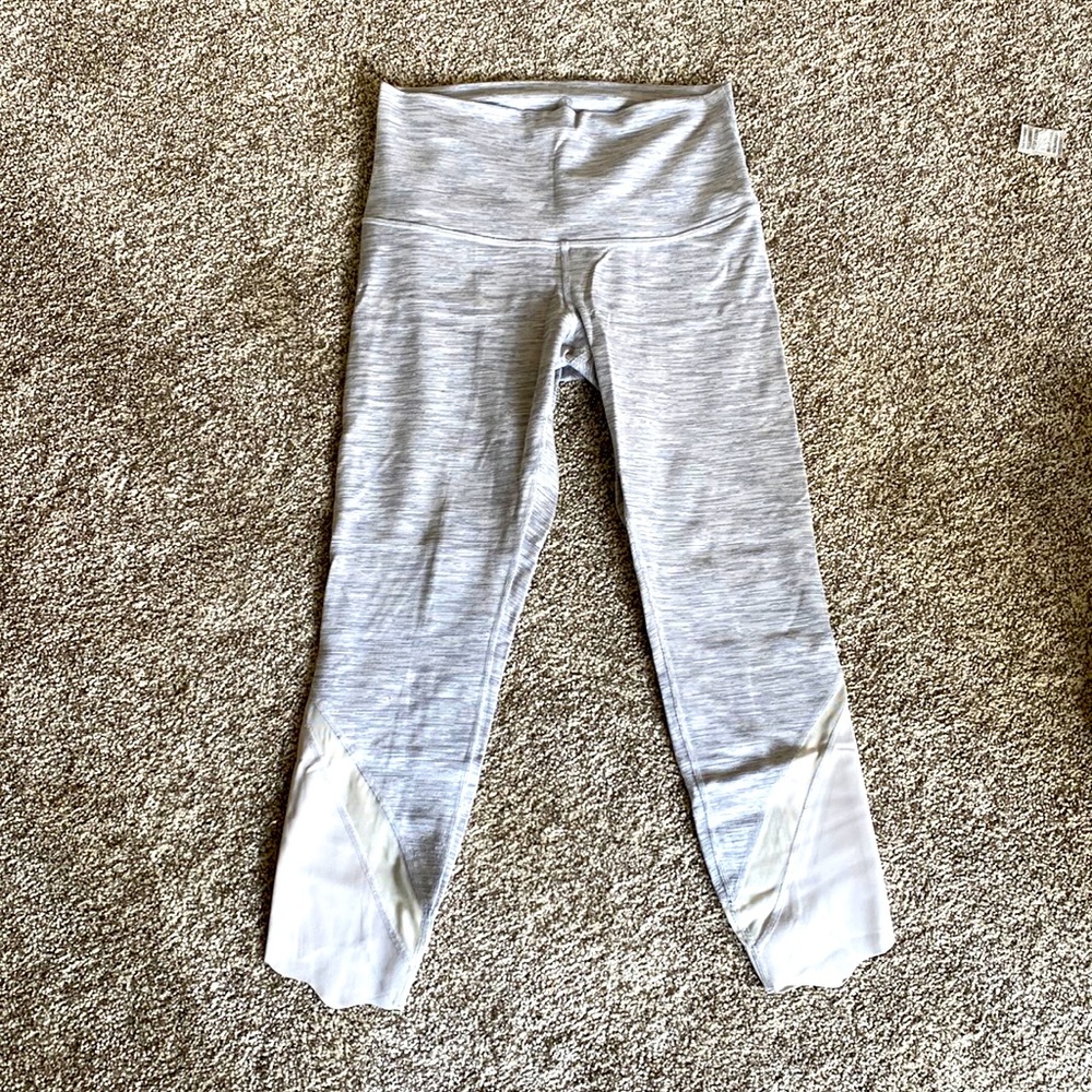 Lululemon White heathered Align Leggings